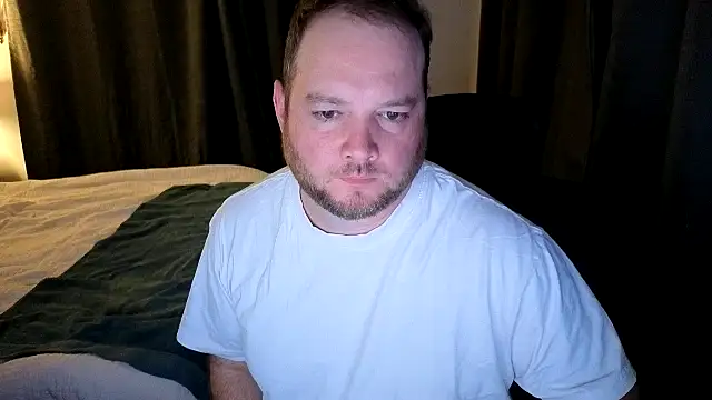 Snapshot of john_clarisa chatting on 12-20-25, 08:21 john clarisa online show from 12-20-25, 08:21