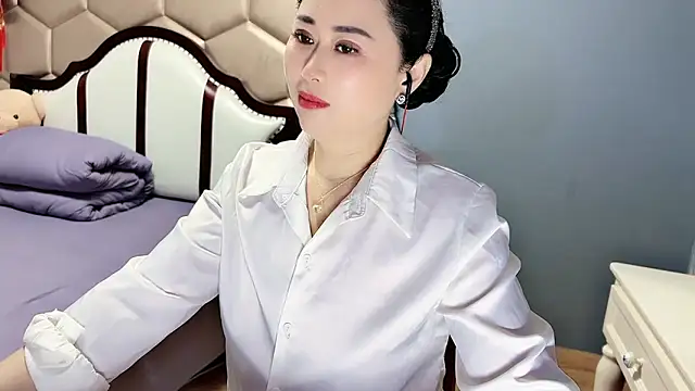 yaoyao22678 online show from 04-14-26, 01:55