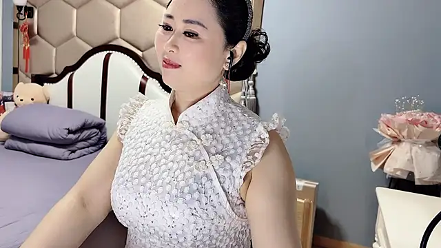yaoyao22678 online show from 04-29-26, 01:32