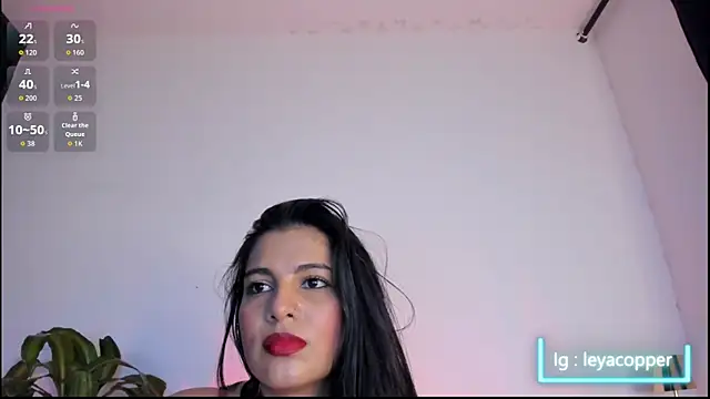 Leyacopper  online show from 07-27-26, 11:23