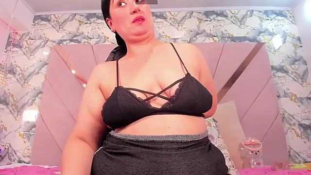 naomy sexy  online show from 03-12-26, 10:27