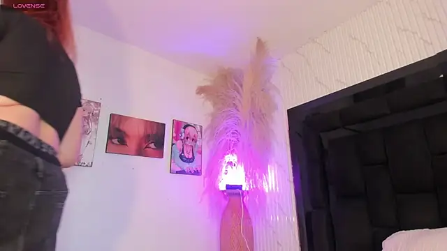 JanneBlossom  online show from 06-10-26, 10:08
