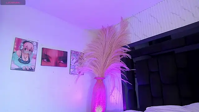 JanneBlossom  online show from 07-17-26, 07:52