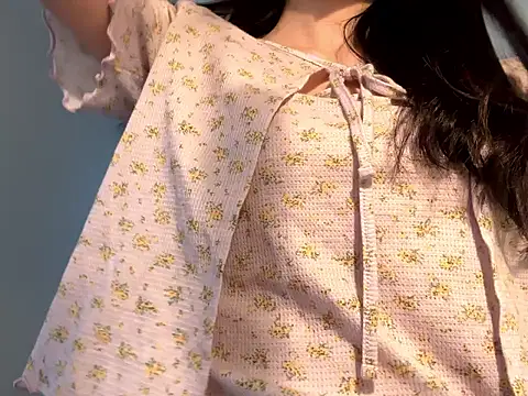 miku pipipi online show from 11-08-25, 07:30