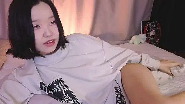 Snapshot of dreamSuaa chatting on 02-06-26, 08:51 dreamSuaa online show from 02-06-26, 08:51