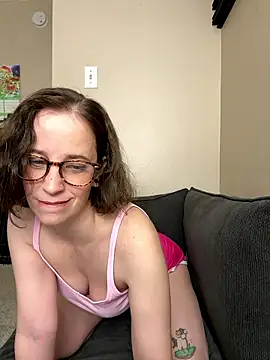 CreamedKitten online show from 01-09-26, 04:10