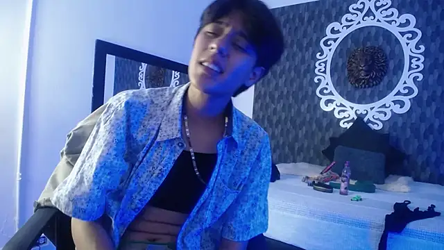 Snapshot of Ghost__Girl_ chatting on 11-01-25, 02:13 Ghost  Girl  online show from 11-01-25, 02:13