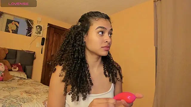 Keniia rizz online show from 06-22-26, 06:38