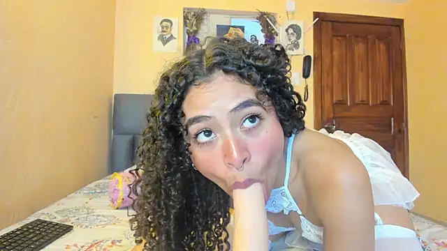 Keniia rizz online show from 07-28-26, 06:20