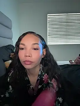 Snapshot of nikkiloveee chatting on 02-18-26, 08:38 nikkiloveee online show from 02-18-26, 08:38