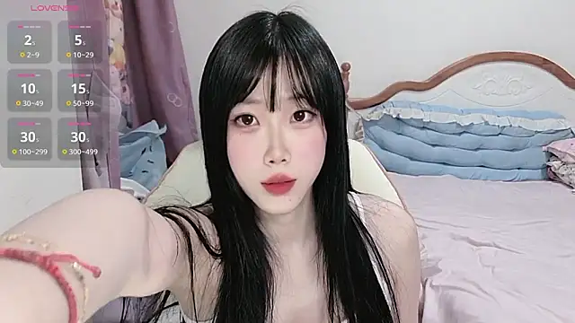 Vivian-88 online show from 04-15-26, 01:45