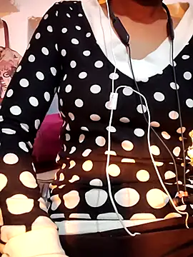 Hot-Rubyy online show from 12-02-25, 03:51