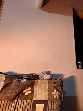 Hot-Rubyy online show from 12-22-25, 03:09