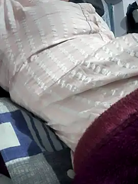 Hot-Rubyy online show from 03-01-26, 05:04