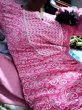 Snapshot of Hot-Rubyy chatting on 03-31-26, 06:19 Hot-Rubyy online show from 03-31-26, 06:19