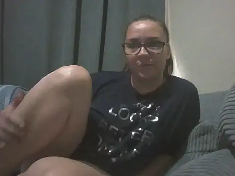 lilMissMarli online show from 11-26-25, 06:14