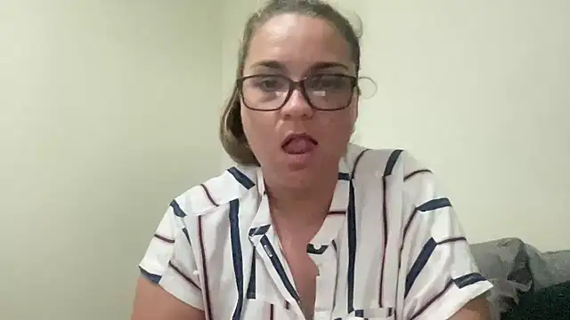 lilMissMarli online show from 01-16-26, 04:33