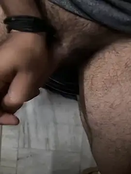 Snapshot of Hyderabadmalee chatting on 02-14-26, 10:01 Hyderabadmalee online show from 02-14-26, 10:01