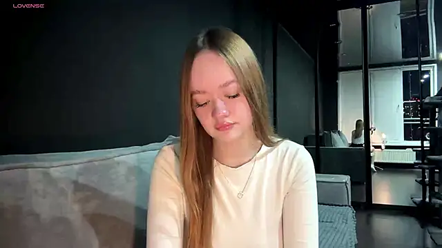 Snapshot of SecretGerl_baby2007 chatting on 01-15-26, 03:05 SecretGerl baby2007 online show from 01-15-26, 03:05