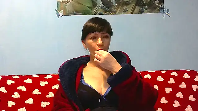 IffetLove42 online show from 12-05-25, 06:26