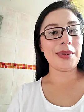 Emma Hotkiss online show from 04-22-26, 07:59