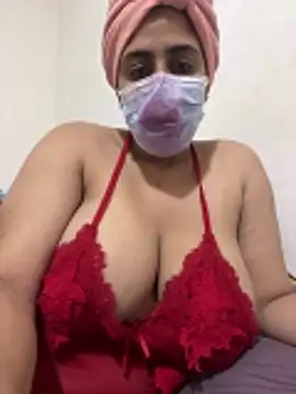 Snapshot of WildNour chatting on 02-24-26, 09:46 WildNour online show from 02-24-26, 09:46