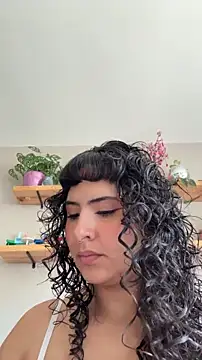 SugarTroubl33 online show from 07-02-26, 02:34