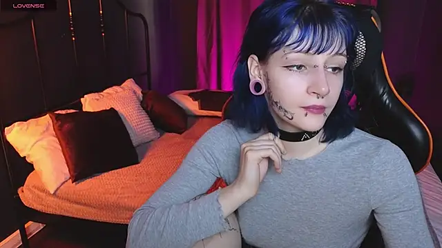 Snapshot of karkadeshk chatting on 11-15-25, 07:16 karkadeshk online show from 11-15-25, 07:16