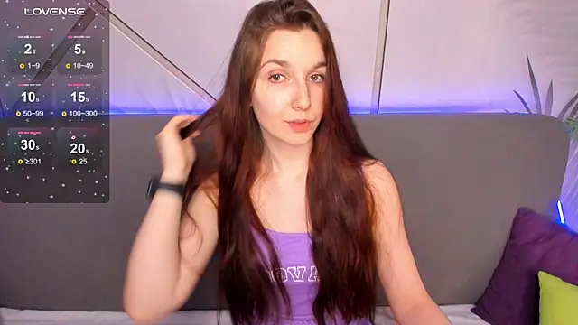 Snapshot of Eva__Blare chatting on 11-12-25, 02:12 Eva Blare online show from 11-12-25, 02:12