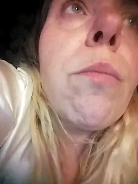 Lana-murr online show from 04-29-26, 04:33