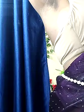 Snapshot of Indian-Glory chatting on 02-24-26, 09:35 Indian-Glory online show from 02-24-26, 09:35