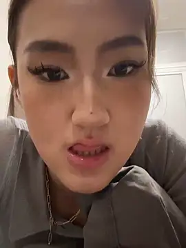 AlishaCheng online show from 03-19-26, 03:05