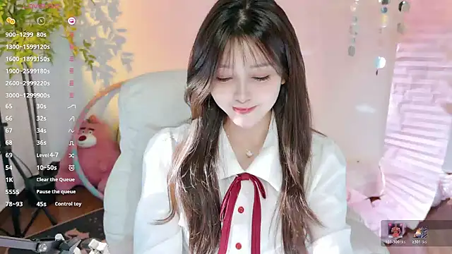 Yiluo95 online show from 06-12-26, 02:05