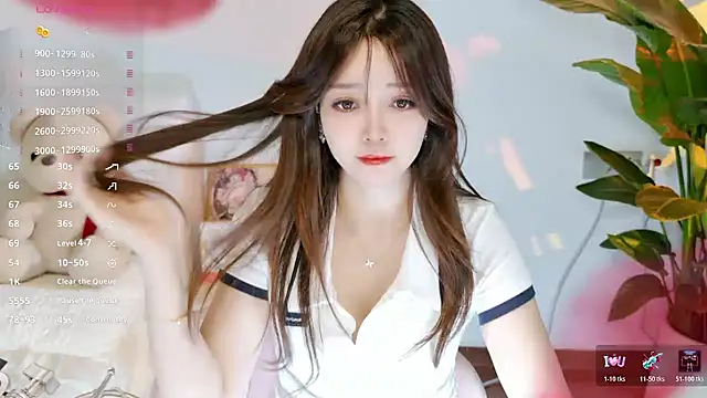 Yiluo95 online show from 06-23-26, 05:11