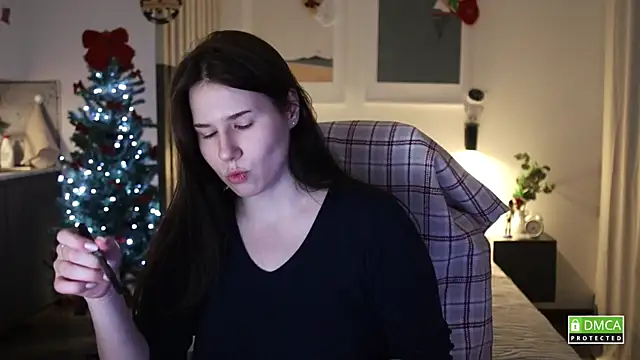 girl u never met online show from 12-15-25, 06:01