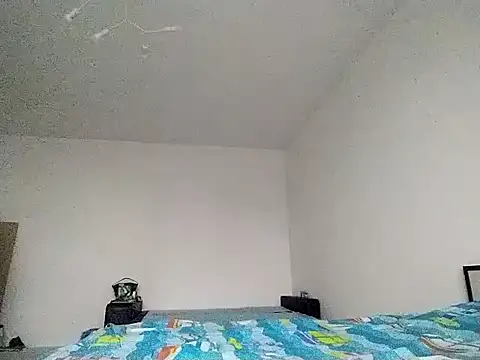 Snapshot of Anneta280671 chatting on 11-17-25, 10:32 Anneta280671 online show from 11-17-25, 10:32