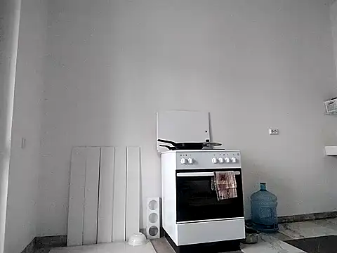 Anneta280671 online show from 04-28-26, 08:19