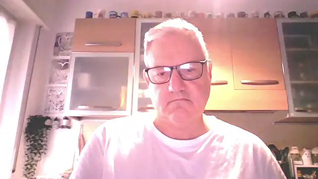 Diegoriv71 online show from 04-12-26, 06:07