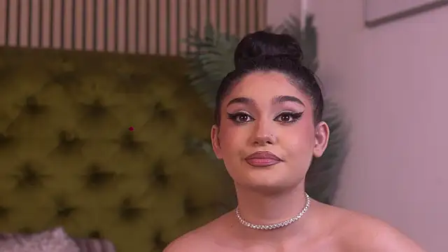 Snapshot of KeylaNoir chatting on 02-09-26, 02:21 KeylaNoir online show from 02-09-26, 02:21