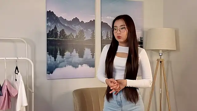 Snapshot of PhillisStocco chatting on 10-29-25, 06:59 PhillisStocco online show from 10-29-25, 06:59