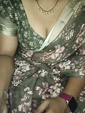 shreyareddy99 online show from 11-03-25, 05:03