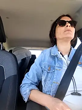 Piediniecollant online show from 04-29-26, 10:08