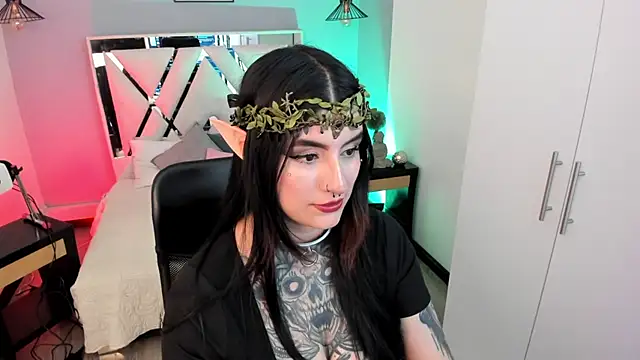 mia jagger online show from 04-28-26, 07:30