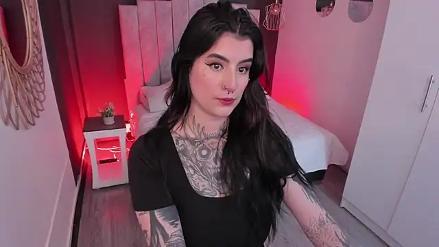 mia jagger online show from 05-25-26, 06:58