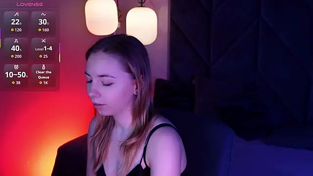 Snapshot of Nora_Miller chatting on 11-29-25, 05:54 Nora Miller online show from 11-29-25, 05:54