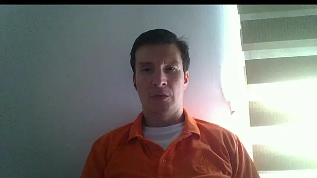 Snapshot of carliesexyman chatting on 10-31-25, 02:18 carliesexyman online show from 10-31-25, 02:18