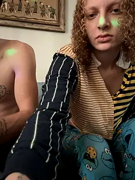 Snapshot of Winter_icelan420 chatting on 10-31-25, 08:21 Winter icelan420 online show from 10-31-25, 08:21