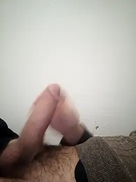 Snapshot of Fa7l1995 chatting on 02-12-26, 12:38 Fa7l1995 online show from 02-12-26, 12:38