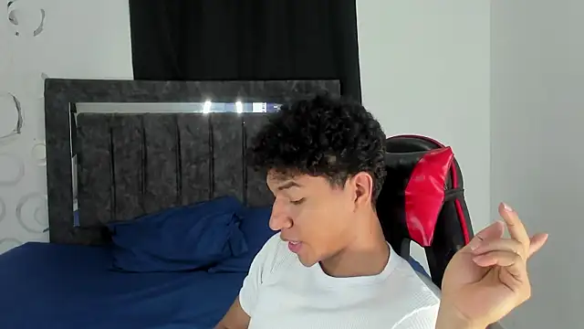 Maximiliano Khalil online show from 02-28-26, 07:26