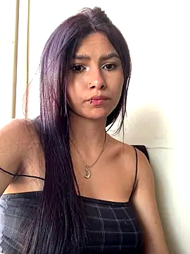 Kim Luna1 online show from 12-13-25, 08:36